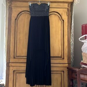 Beautiful Strapless Dress w/ Sequined Bodice and Fishtail Hem by Bebe